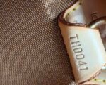 Louis Vuitton Monogram Ellipse MM - Image 6